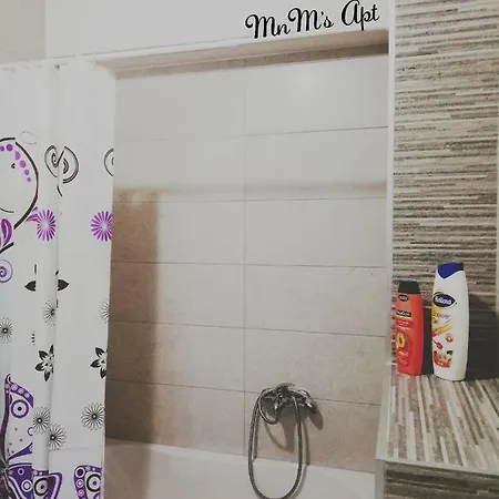 Mnm's Apt